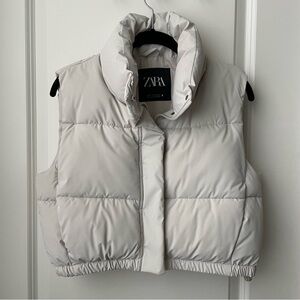 Zara cropped puffer vest size XS